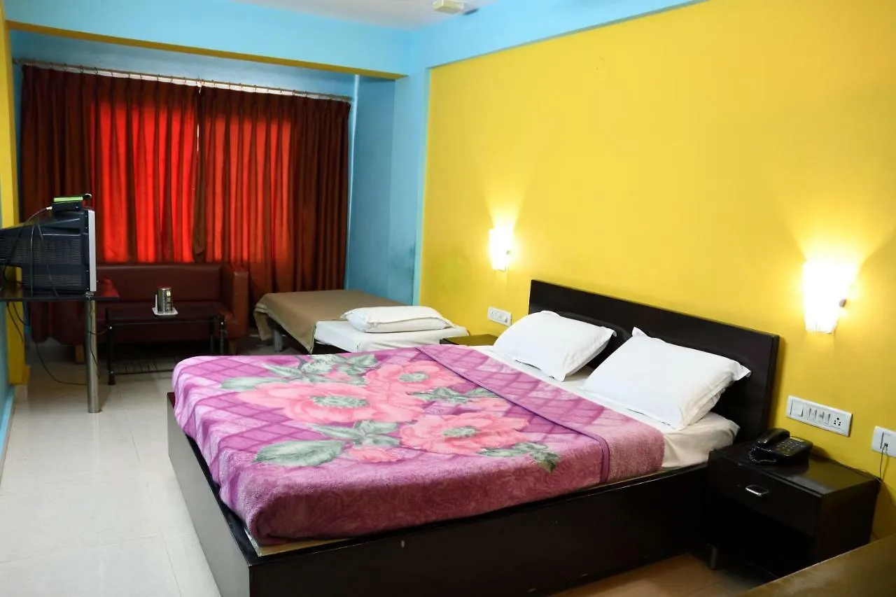 Hotel Ganesh Palace Mysore 0*,  India